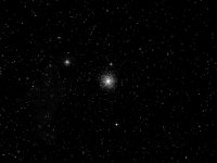 Kugelsternhaufen M 15  Der Kugelsternhaufen M 15 im Sternbild Pegasus. Kugelsternhaufen stellen Ansammlungen von mehreren Hunderttausend Sternen dar und befinden sich am Rande unserer Milchstraße. 6" f/5 Newton, Canon 6 D, ISO 12.800, 28 x 13 s. Aufgenommen am 03.09.2021 ab 23:13 Uhr MESZ.